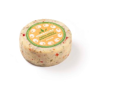 Pecorino με σκόρδο, λάδι & μπούκοβο